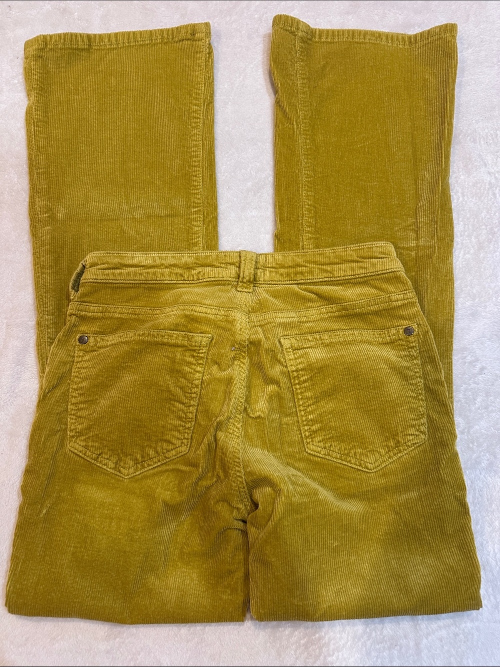 Anthropologie Pilcro Low Rise Chop Pocket Corduroy Flare Pants Jeans 27 Gold - Picture 7 of 7